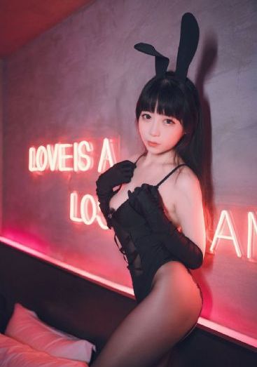 114美女写真午夜写真免费观看_手机在线看片