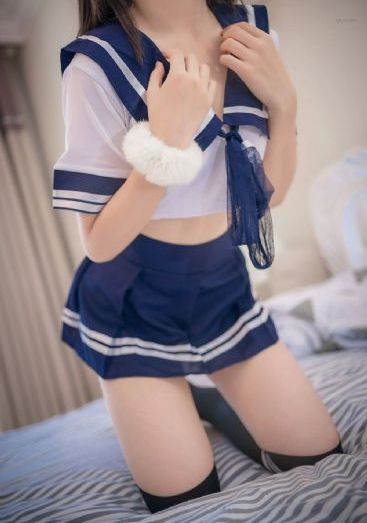 办公室扛起贵妇的美腿呻吟_BD韩语手机在线观看