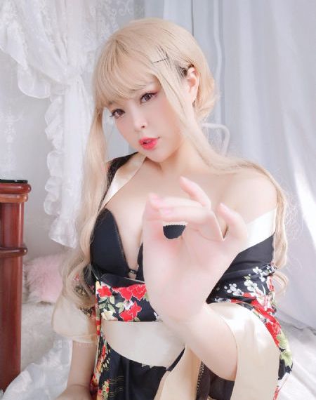 凶猛办公室之美女求生记_蓝光全集在线观看