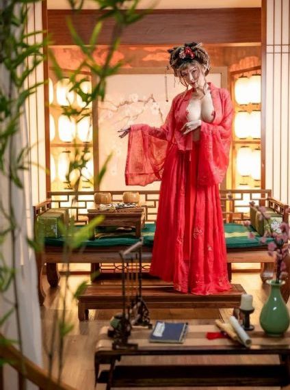 花蝴蝶看片妇女内谢网钻_1080免费观看