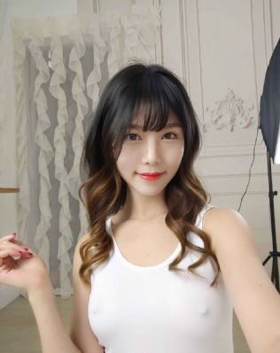 新婚少妇浑圆雪白的臀_1080高清视频播放