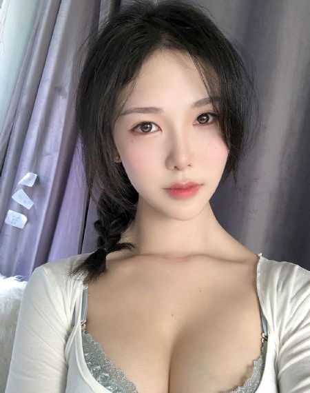 国产美女三级无套内谢_HD电影完整版在线观看