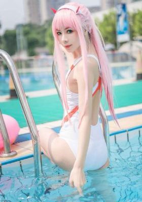 女人裸体pics_DVD全集免费播放