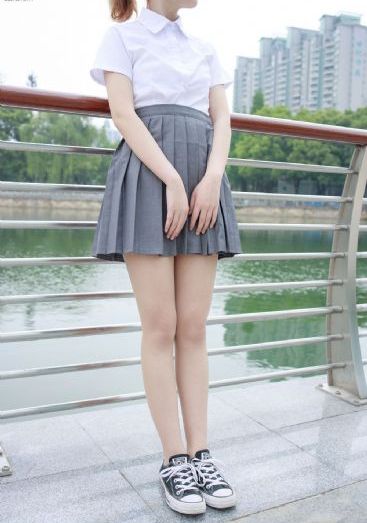少妇会所推油电影在线播放_720视频大全