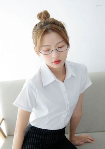 制服亚洲欧美中文字幕高清_超清超清在线观看