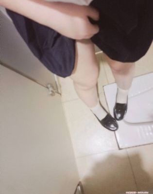 国产情趣免费视频在线观看_免费高清日本成人在线